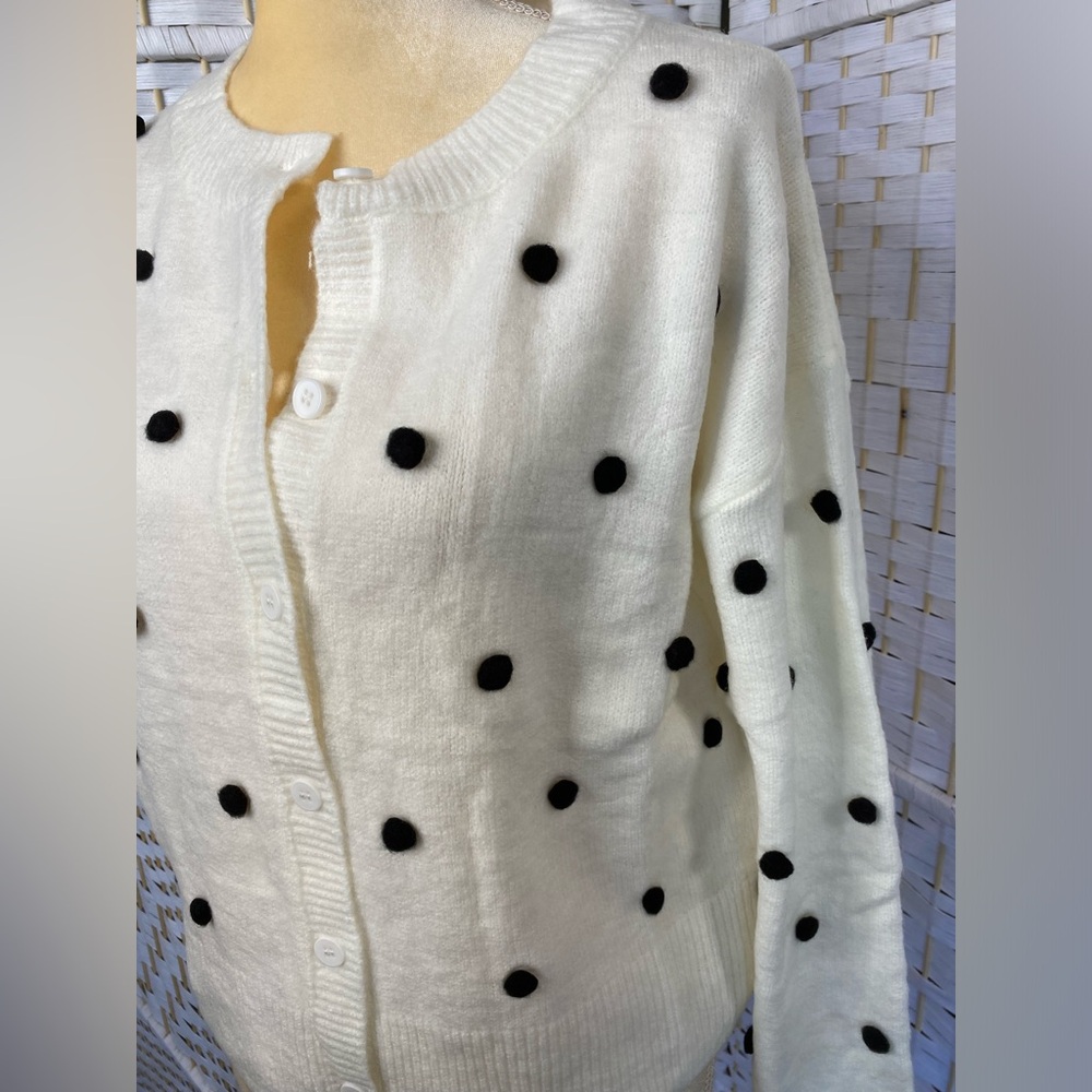 NWT Hem & Thread Cardigan PomPom Polka Dot Button Down Sweater White and Black - Picture 5 of 9